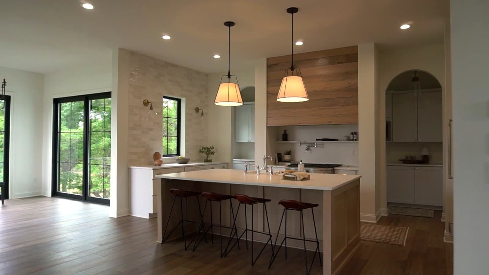 Spotless kitchen by Mila’s House Cleaning